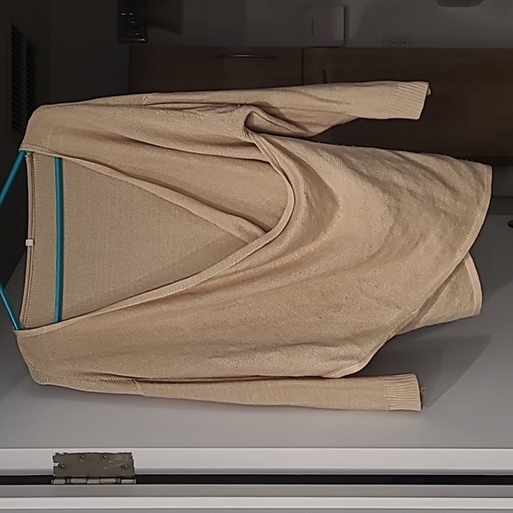 Knit sweater - Picture 1 of 5